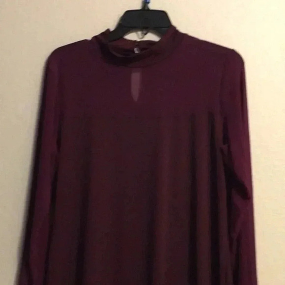 COPY - COPY - B Collection ladies blouse. large - Picture 13 of 16